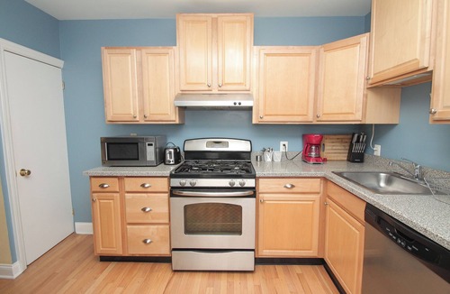 Brewerytown House | Fairmount Convenient + Spacious 4Bed/2Bath - Sleeps 9