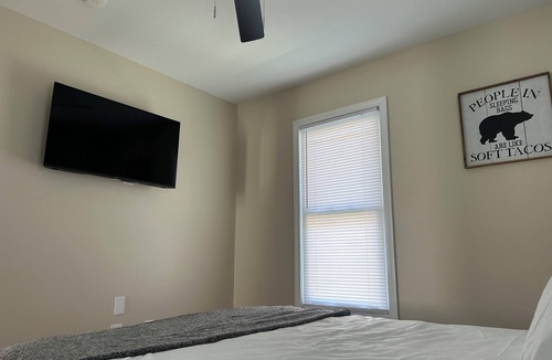 Fairport Apartment | Fairport Village Escape