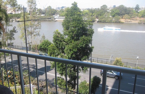 Auchenflower Apartment | Fairthorpe Apartments