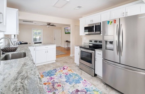 Fairview Beach House | Fairview Beach Villa