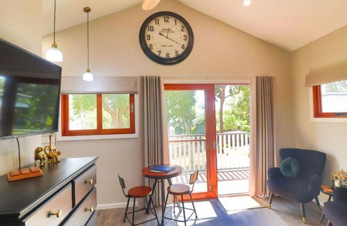 Nords Wharf House | Fairview Cottage