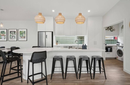 Goolwa South House | Fairview Greens—A Refined Golf Course Retreat