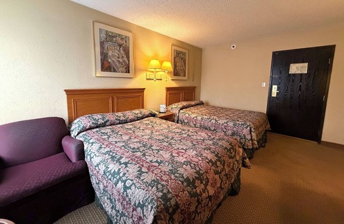 Hesston Hotel | Fairview Inn Hesston Near Wichita