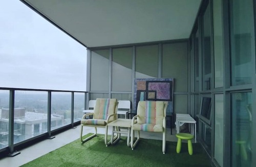Henry Farm Condo | Fairview Mall& Don mills Subway longterm 2+2Condo