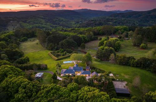 Goonengerry House | Fairway at Federal