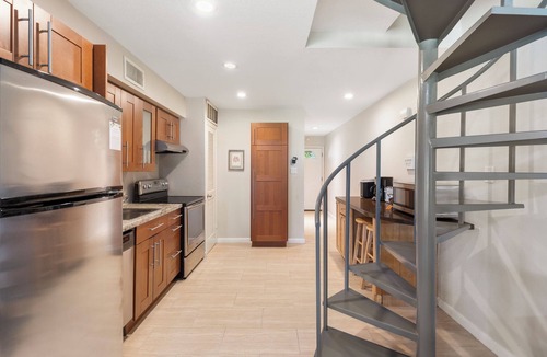 Walden on Lake Conroe Condo | Fairway Escape! Golf view, Gym, Pool & Resort Amenities