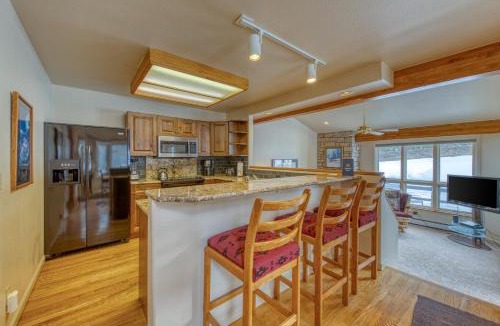 East Village at Copper House | Fairway Getaway