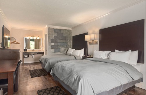 Berryville Hotel | Fairway Inn
