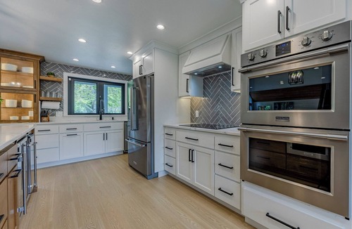 Cal Young House | Fairway Manor Eugene - Golf- Autzen - UofO- spacious