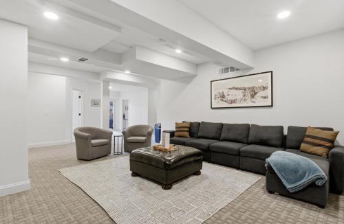 Camdenton House | Fairway Retreat