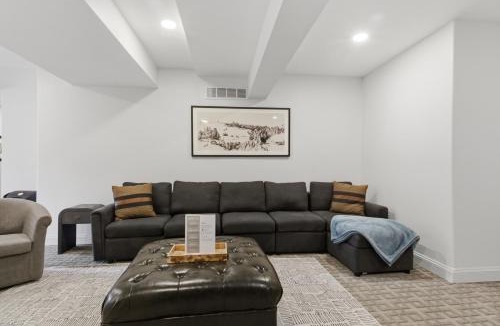 Camdenton House | Fairway Retreat