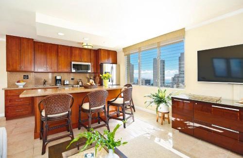 Waikiki House | Fairway Villa #2202