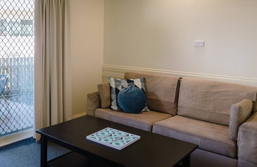 Rosebud Hotel | Fairways Resort