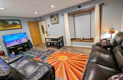 Des Moines House | FairWestern