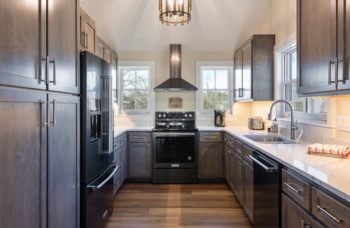 Keene Cottage | Fairwood Cottage-Exceptional 1BR Cottage Minutes From Charlottesville & Wineries