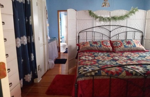 Trenton Bed & Breakfast | Fairy Garden Suite