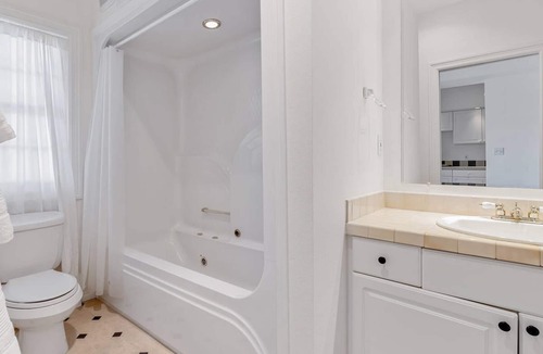 Northwest Portland House | Fairy on Bartholomew