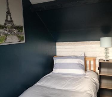 Wing House | Faith Cottage