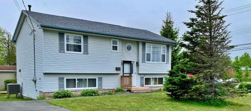 Cole Harbour House | Faithful Home