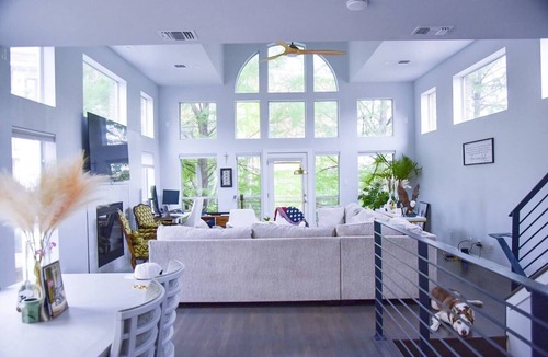 Knox - Henderson House | FaithHopeLove