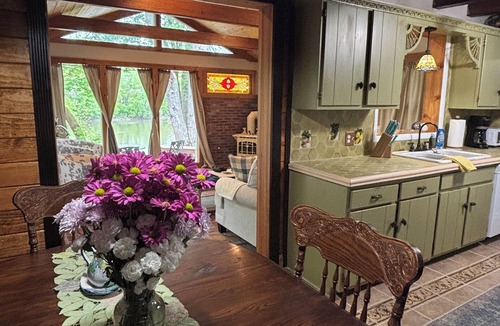 Barton House | Faith’s Cottage on the Susquehanna River