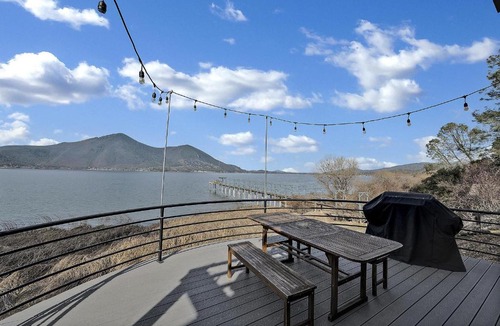 Clearlake House | Falcon Haven