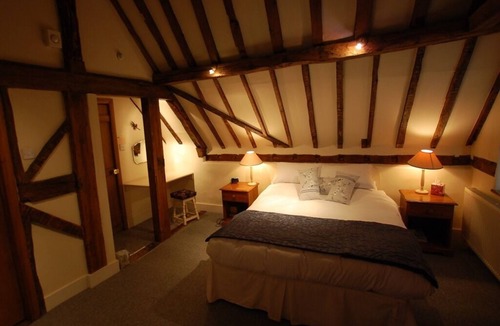 Denham Bed & Breakfast | Falcon Inn