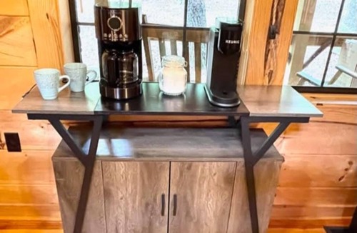 Mentone House | Falcon Lodge - Hot Tub, fire pit & games! Family