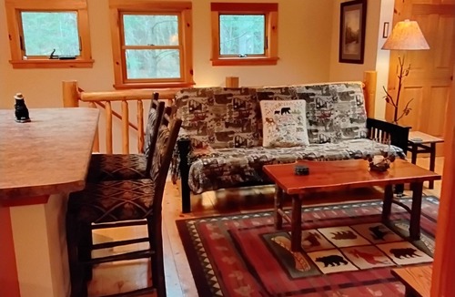 Keene Valley Apartment | Falcon's Nest