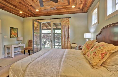 Buda House | Fall Creek Vineyards Chardonnay Room