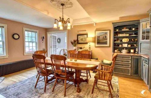 Jay House | Fall Foilage in the Adirondack High Peaks!