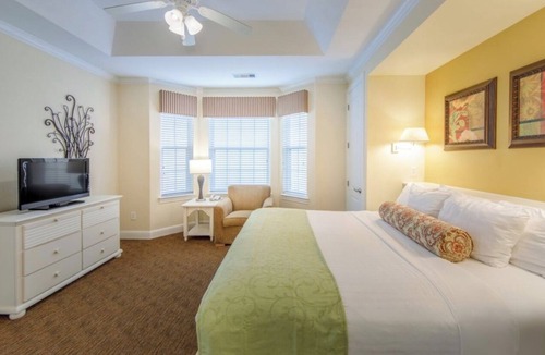 Galveston Resort | Fall Holiday Galveston Getaway sleeps 6