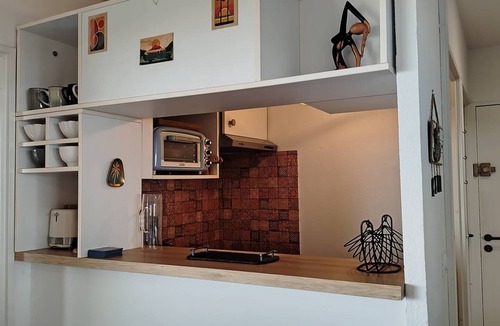 La Cote Radieuse Apartment | Fall in love with this cosy one-bedroom flat with stunning sea views - 4GSUD101