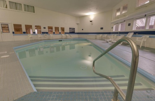 Sunday River Area Hotel | Fall Line E102