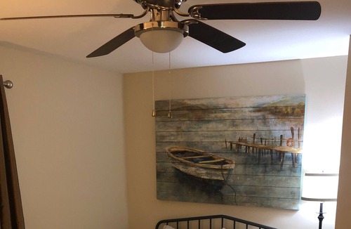 Heber Springs House | Fall time in the Ozarks… Beautiful home with Hot Tub.
