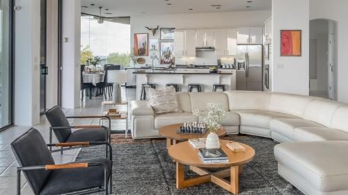 Rio Verde Foothills House | Fallbrook by AvantStay