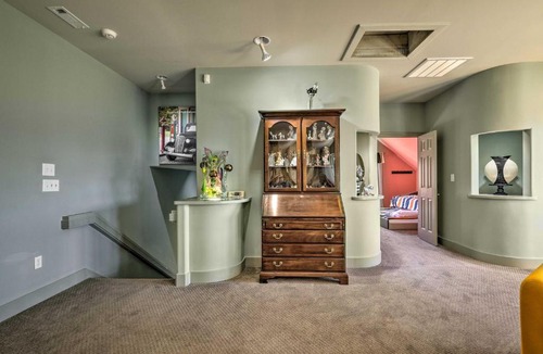 Bella Vista House | Falling Water Chalet Upper Unit: Near Bike Trails!