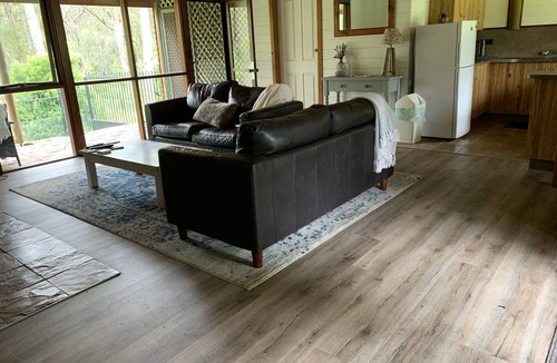 Colo Vale Cabin | FALLING WATERS COLO VALE