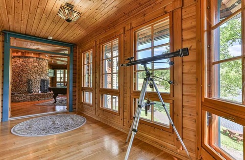 Ellijay House | Falling Waters Lodge Spectacular Lake Front Home
