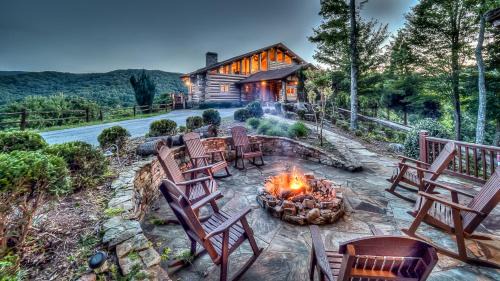 Cherry Log House | Falling Waters Lodge by Escape to Blue Ridge