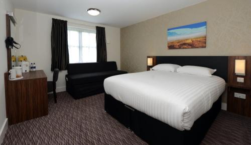 Telford Hotel | Fallow Field, Telford by Marston's Inns
