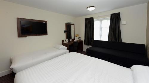 Telford Hotel | Fallow Field, Telford by Marston's Inns