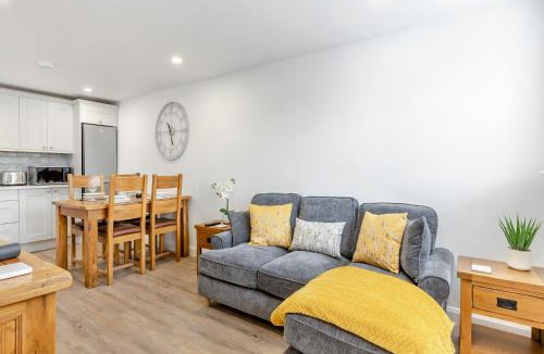 Buildwas House | Fallow's Holt