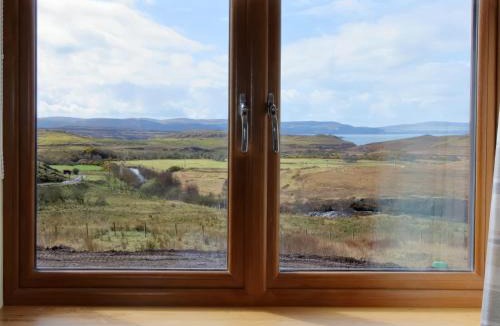 Suladale House | Falls Cottage