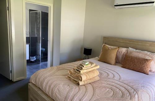 Whitfield House | Falls Cottage Whitfield