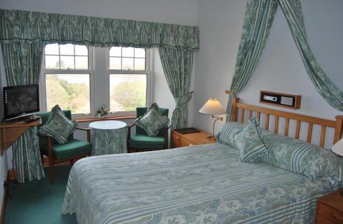 Connel Hotel | Falls of Lora Hotel