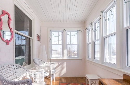 Fallsview House | Falls Serene Getaway