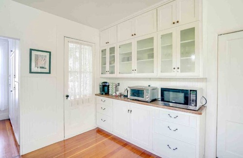Silverton House | Falls Suite