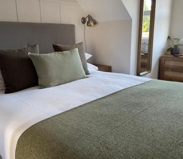 Maenporth House | Falmouth Bay