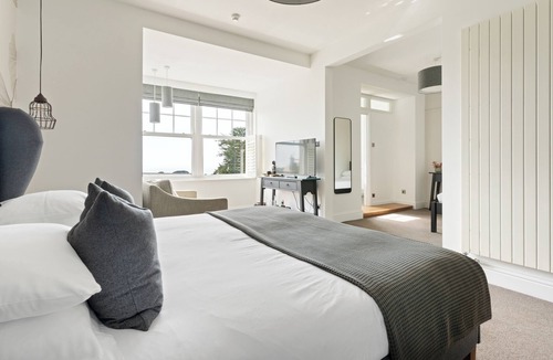 Maenporth House | Falmouth Bay